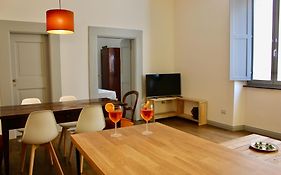 Suites Cavallotti Il Carrubo